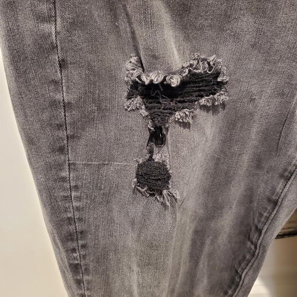 AE Super Stretch distressed Jeans black-Size 14 - Picture 9 of 11